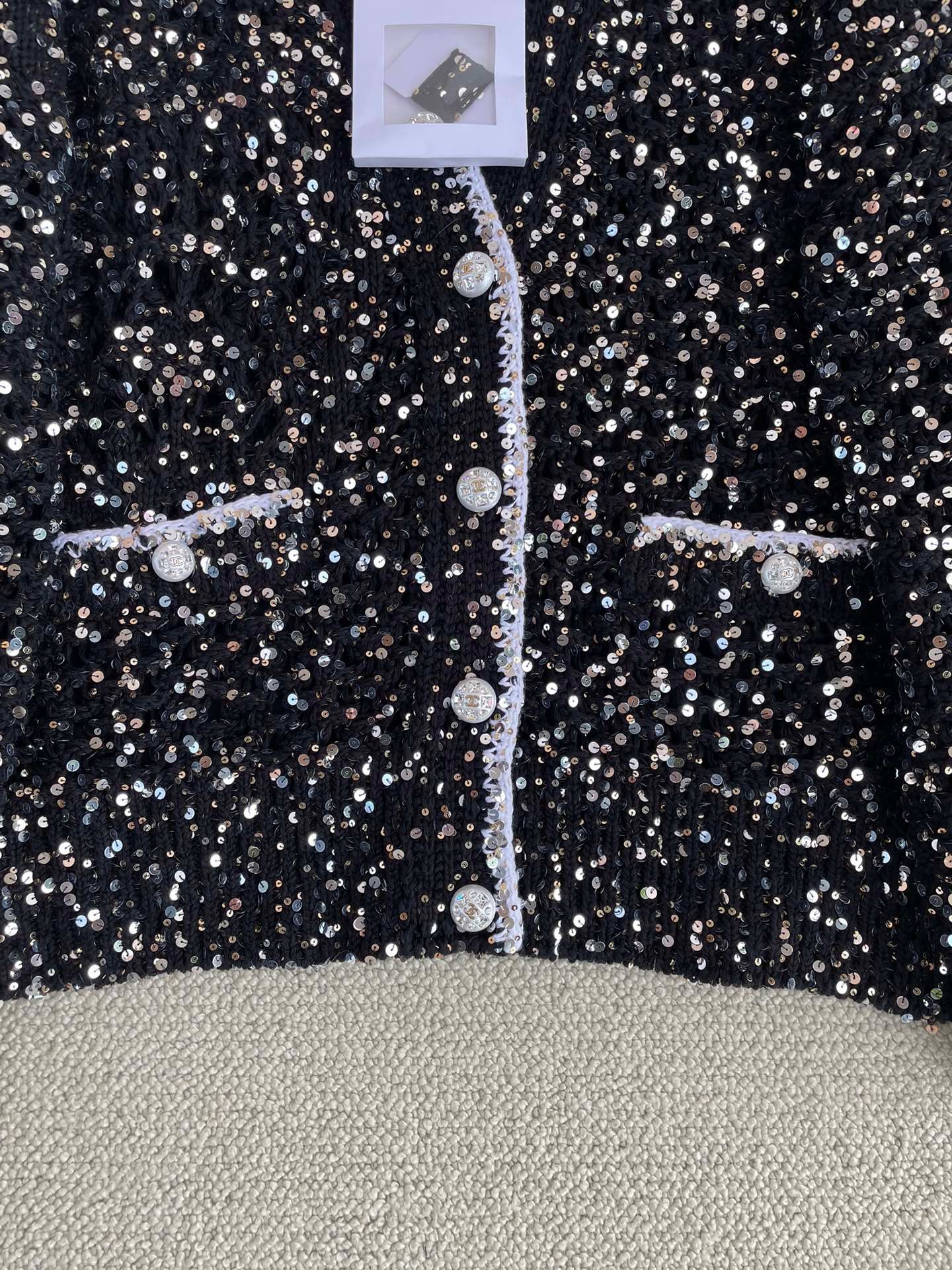 F235151D-BE0E-4381-AF07-01B7FA8C8216