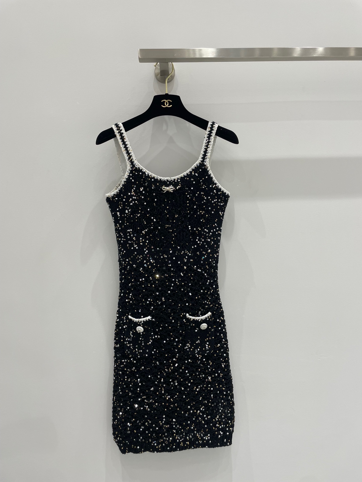 008CD171-2316-4469-A78C-1037DB7CB8A9