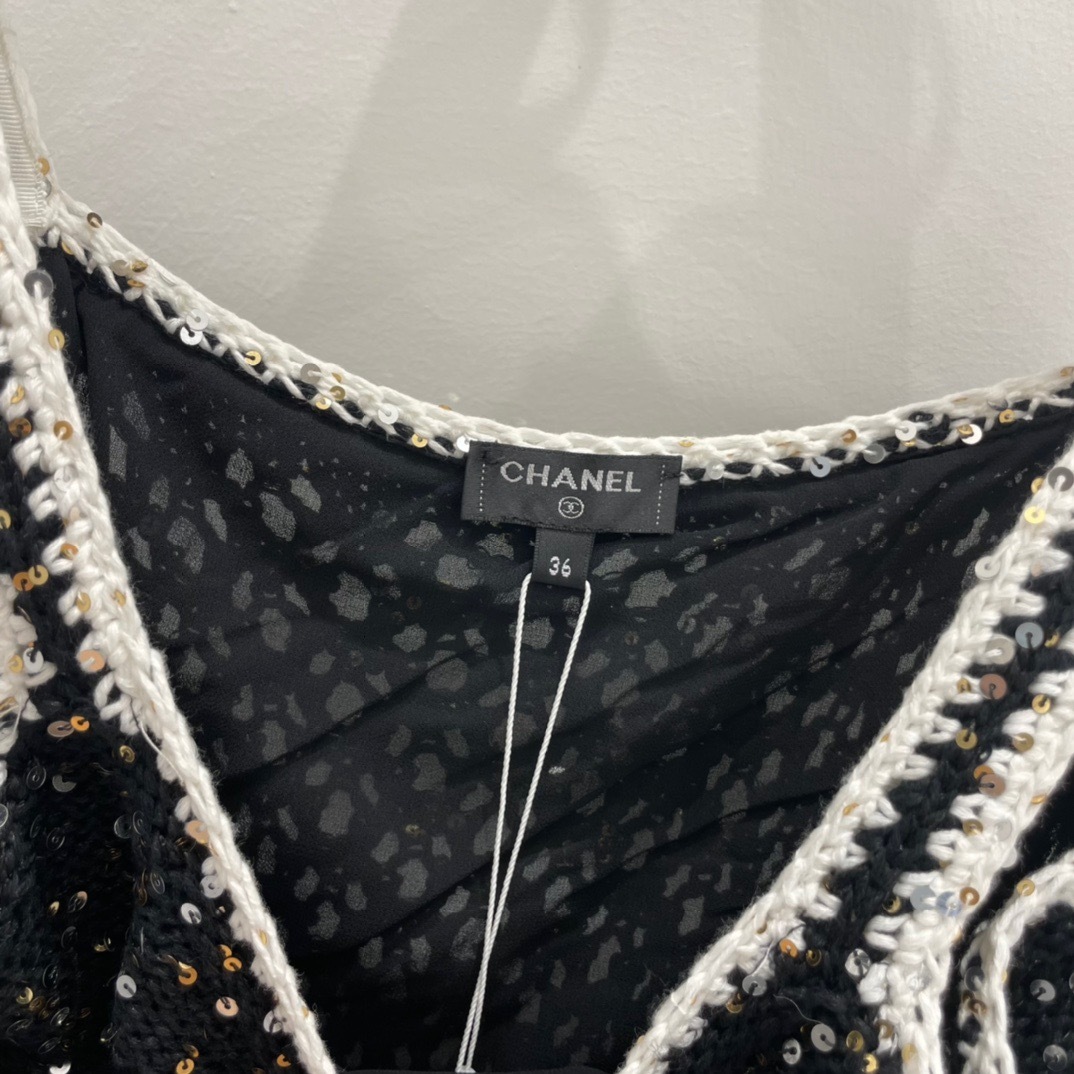 971BDB90-FBBA-4A16-949E-E342B04238F4