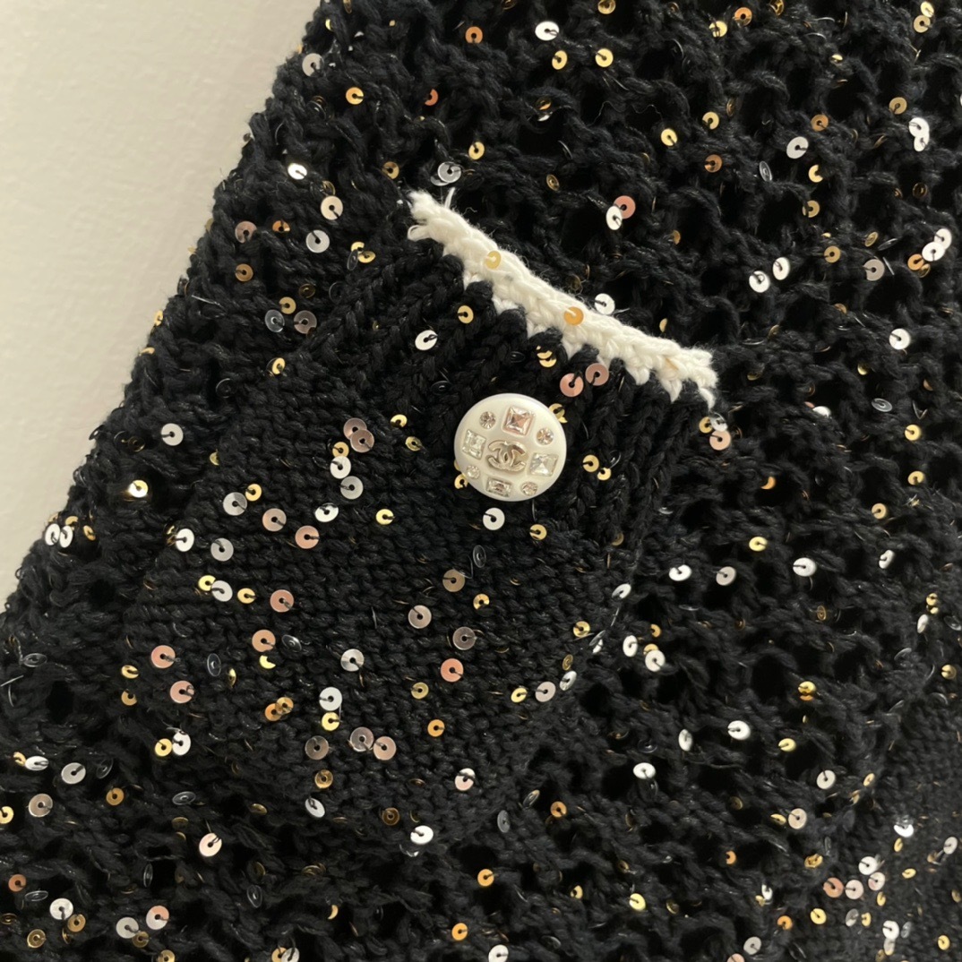 0C956715-211E-47C6-95DC-7F00F4895D40