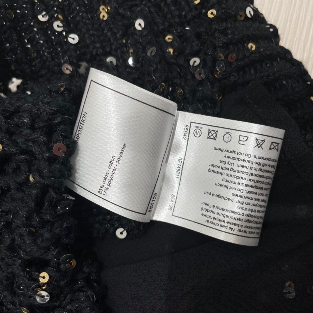 6E76A2D4-A885-49C7-BD4B-12BACA59D0B0