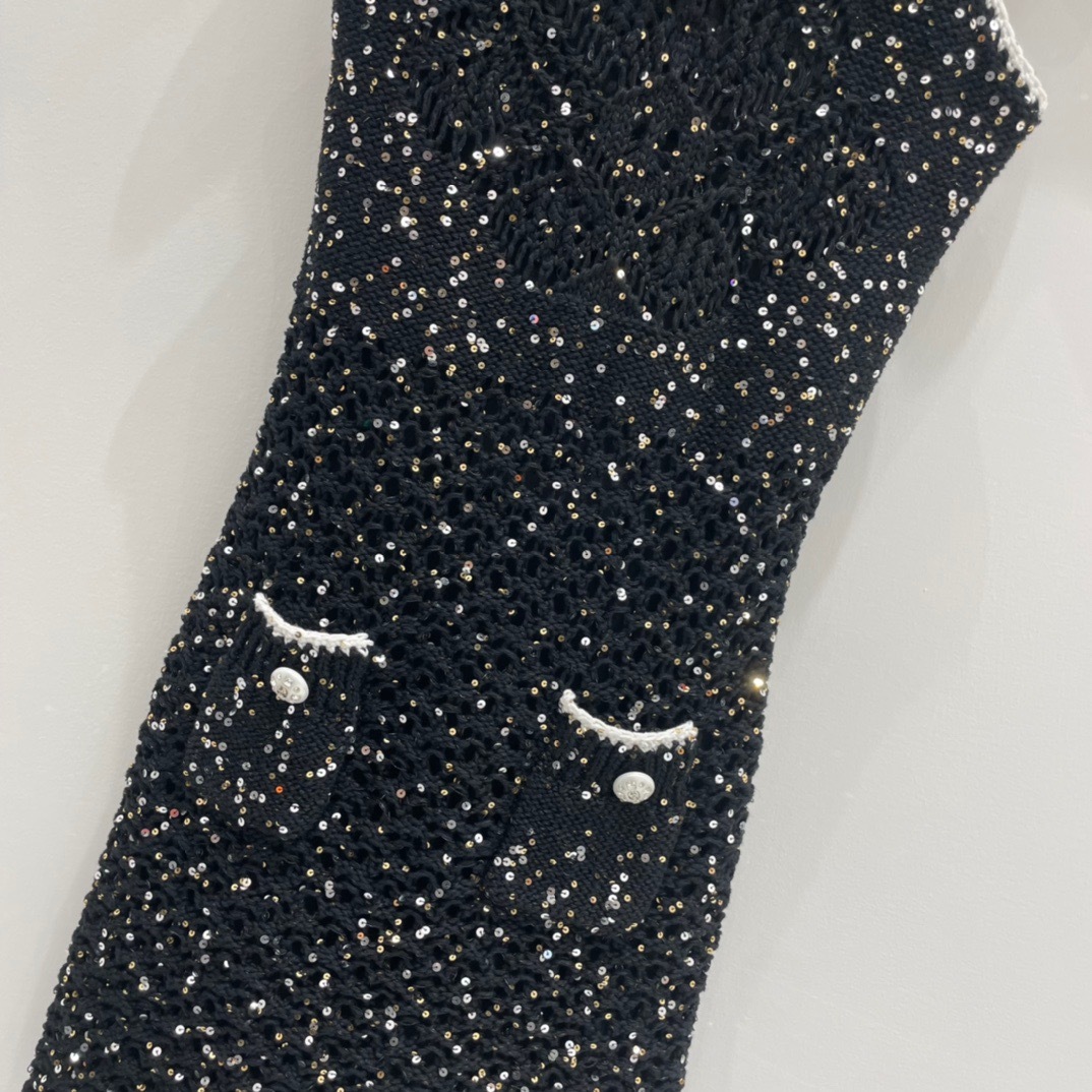 E0AB6777-BD0F-4C6D-97B4-90E74A42385C