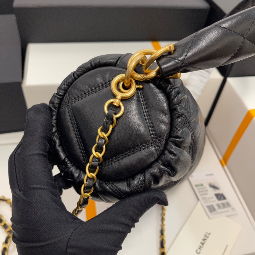 4BF08E7A-891A-4DD0-A695-8F52D3F0E54F