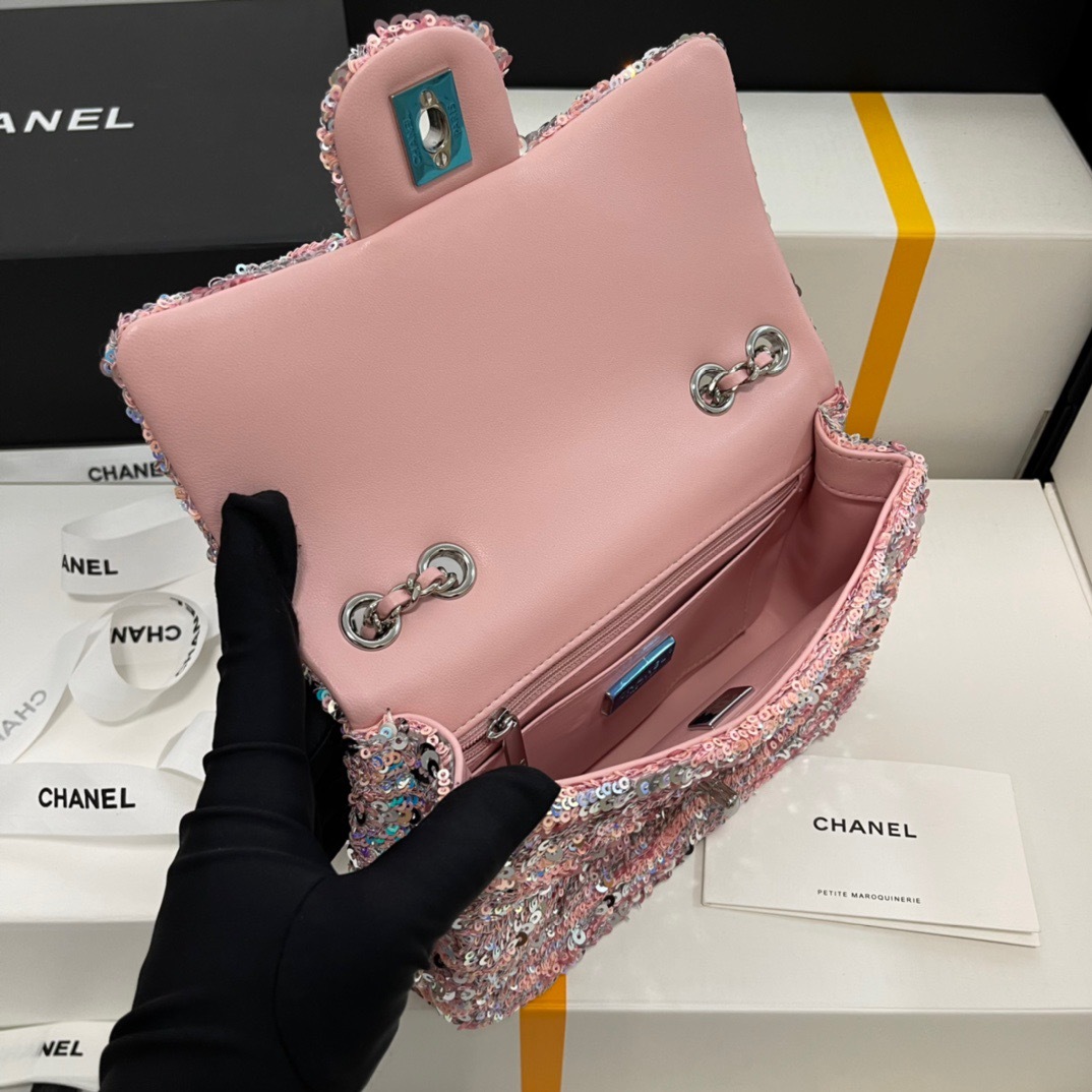 E2BA85D1-A7F4-4B7F-A13D-32170E181062