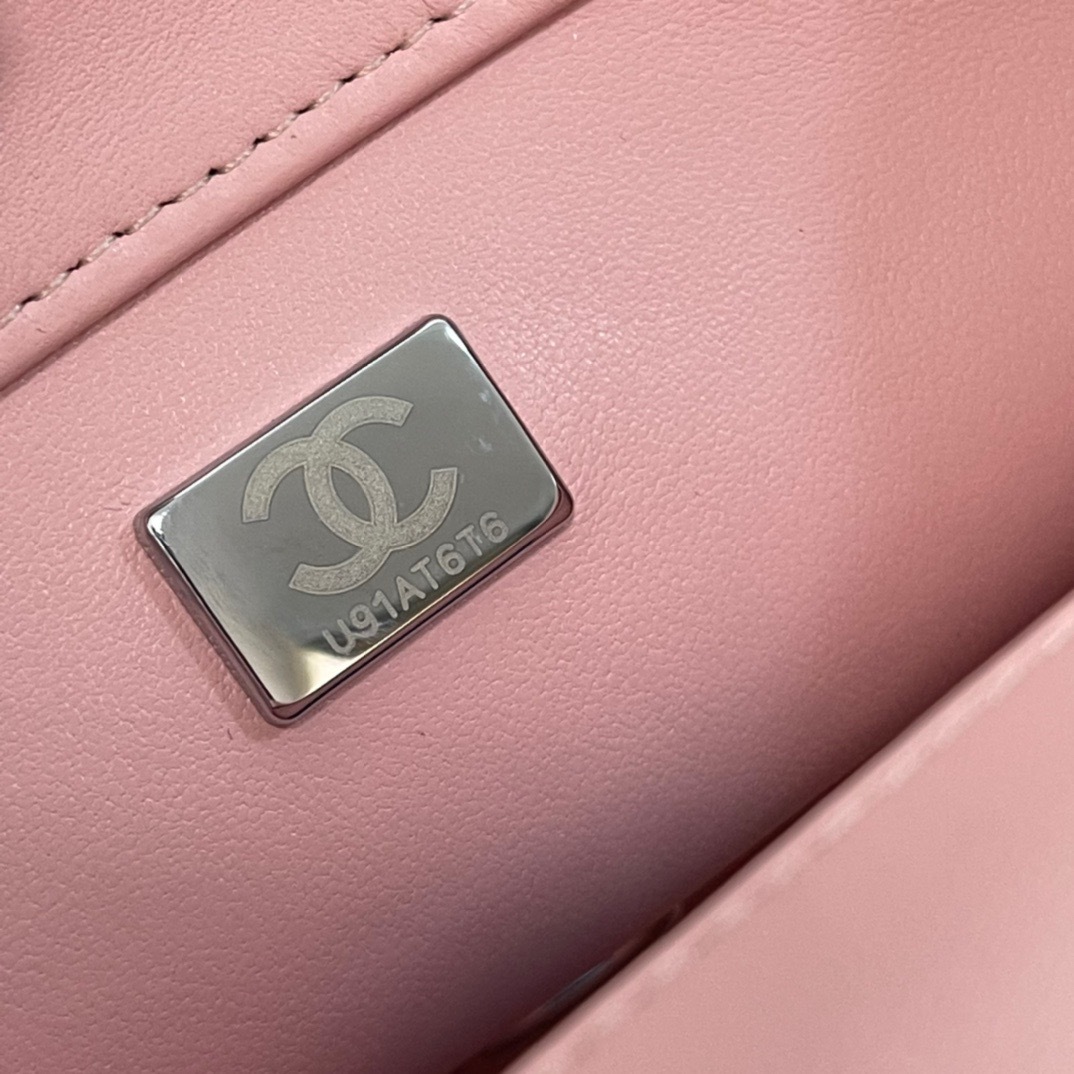 A04FCC7F-44B5-4B64-BCC1-A1C0A9E48A4E