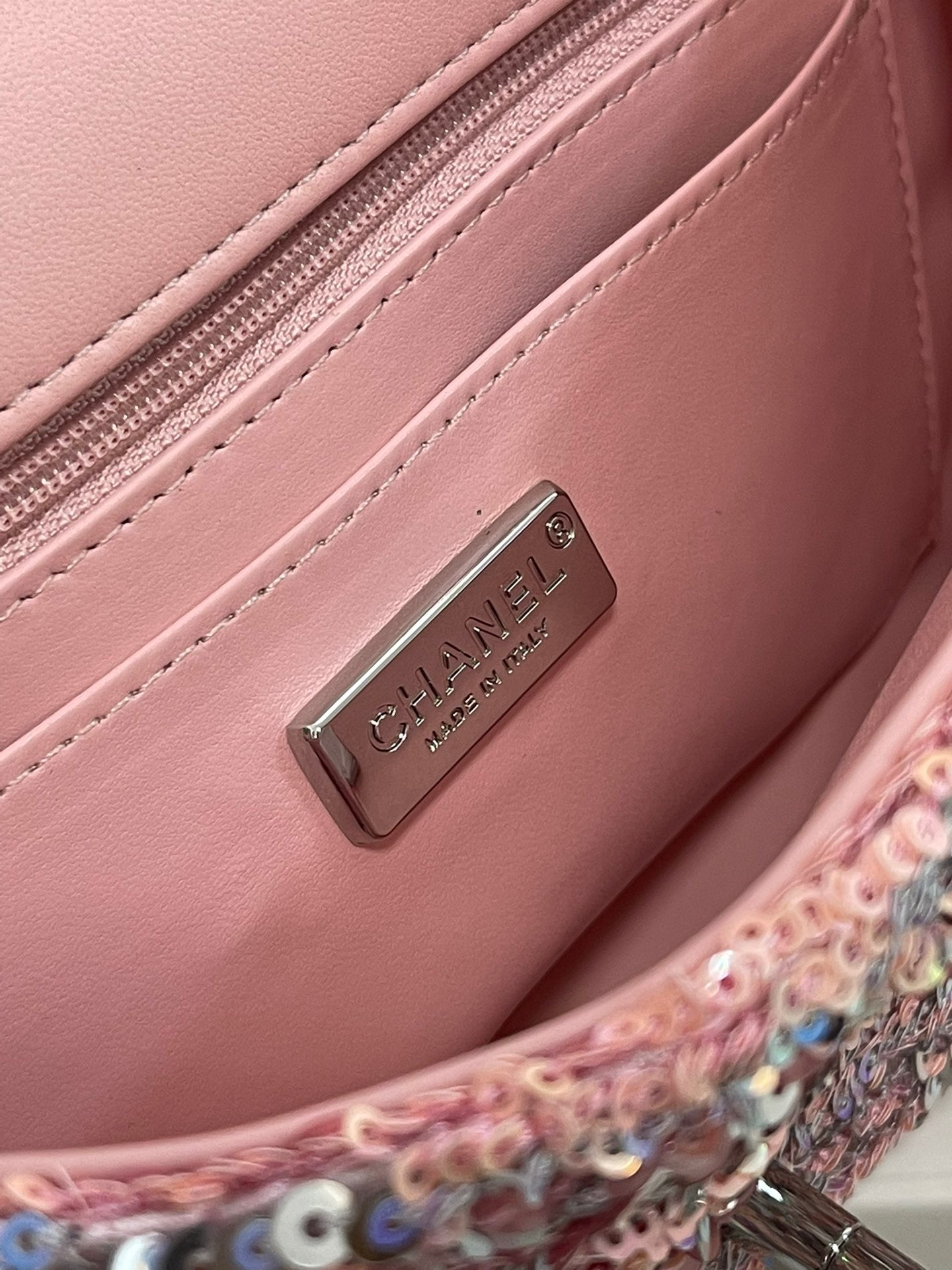 55E62E32-D414-4BC9-A51B-21F5EABB251A