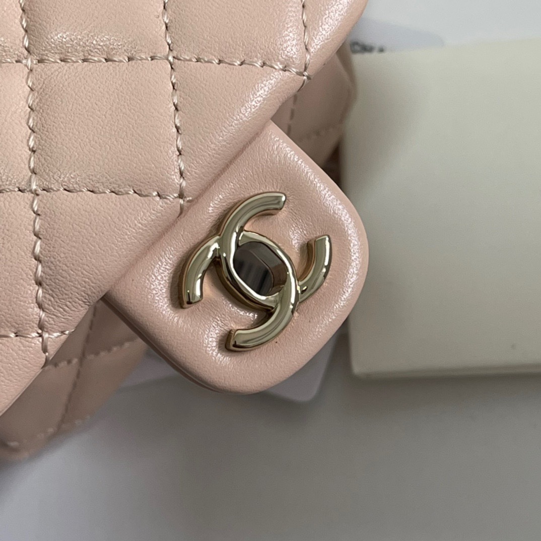 6FA3EE8F-C2D5-45EB-85CC-5ED08401762B