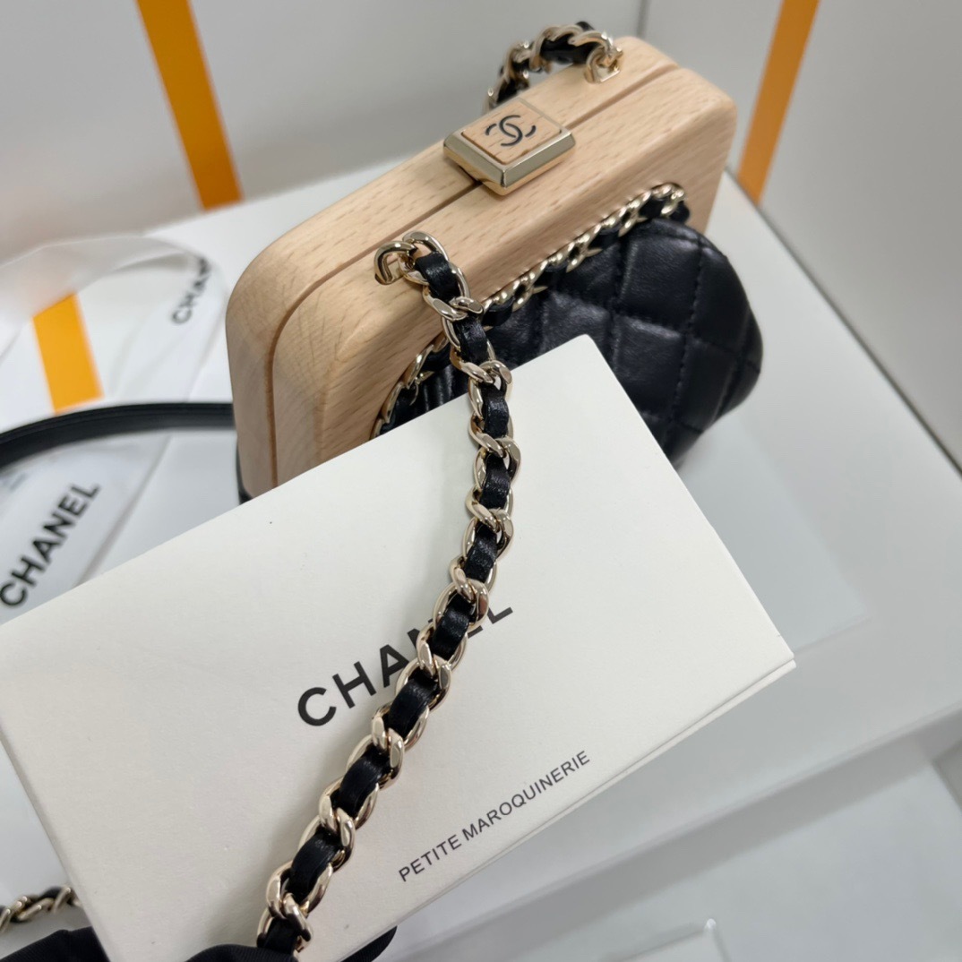 DEA37F0F-9BDF-48B9-B63C-1362954236D4