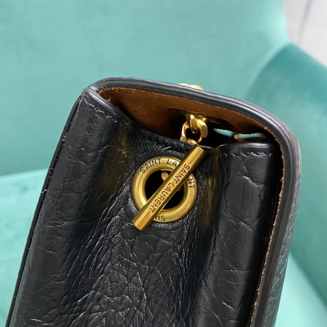 F04185DA-D102-4E5A-BBEB-E5768CA6FFDD