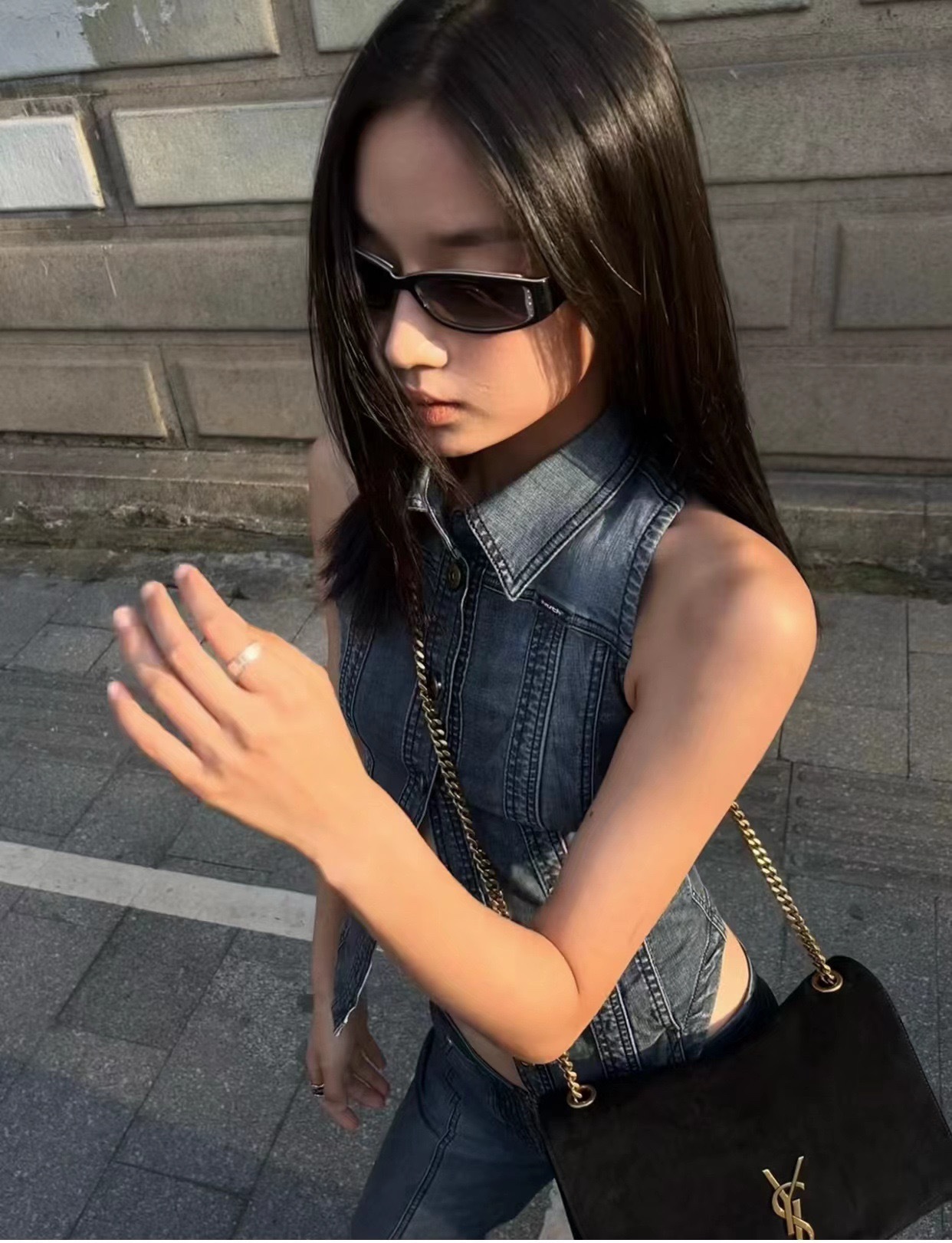 5EDCD3A0-4BB5-4C3D-A5DD-332882FFFAE8