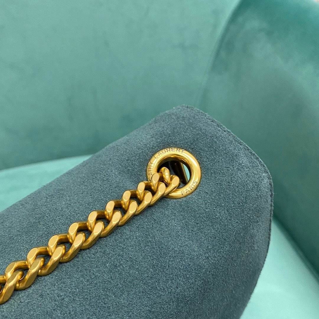 8262CA5D-5CE4-4886-BC5F-C612DEDBB64D