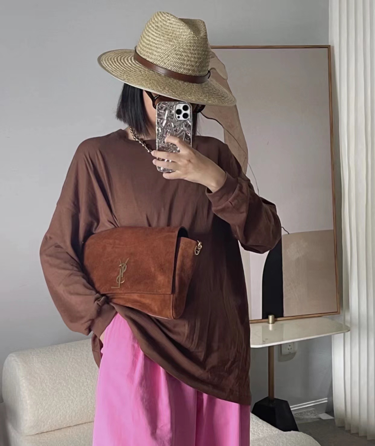 4CAF37DB-3E4A-4A39-8842-C47CBEFF2866