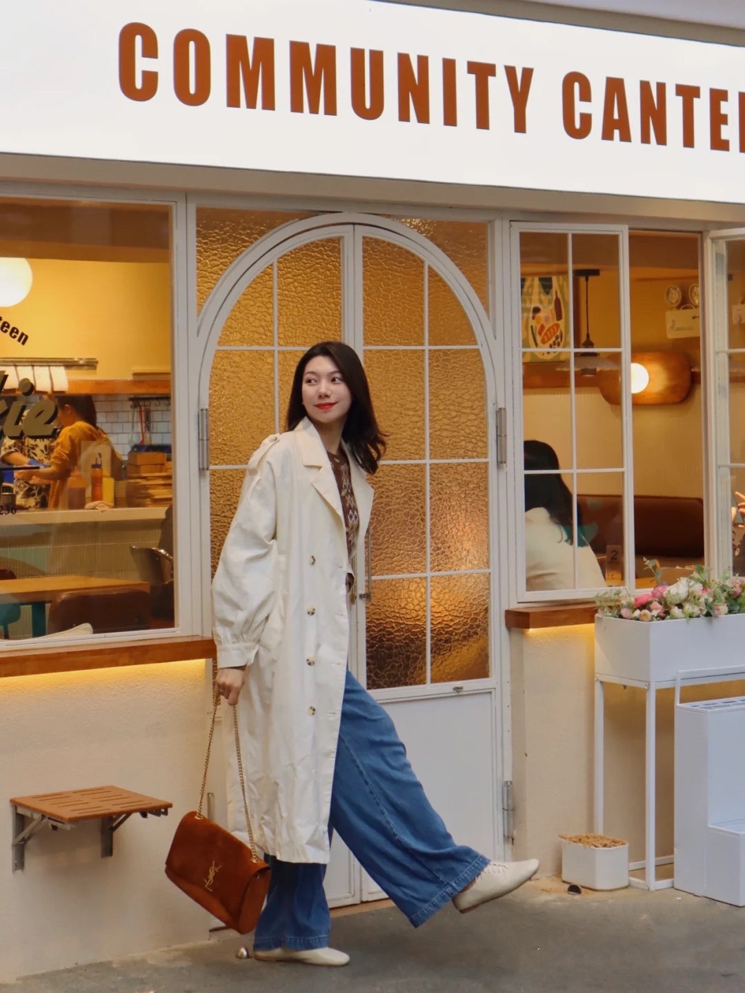 00497E02-D0A7-4DF4-A6E1-2DABD9959C46