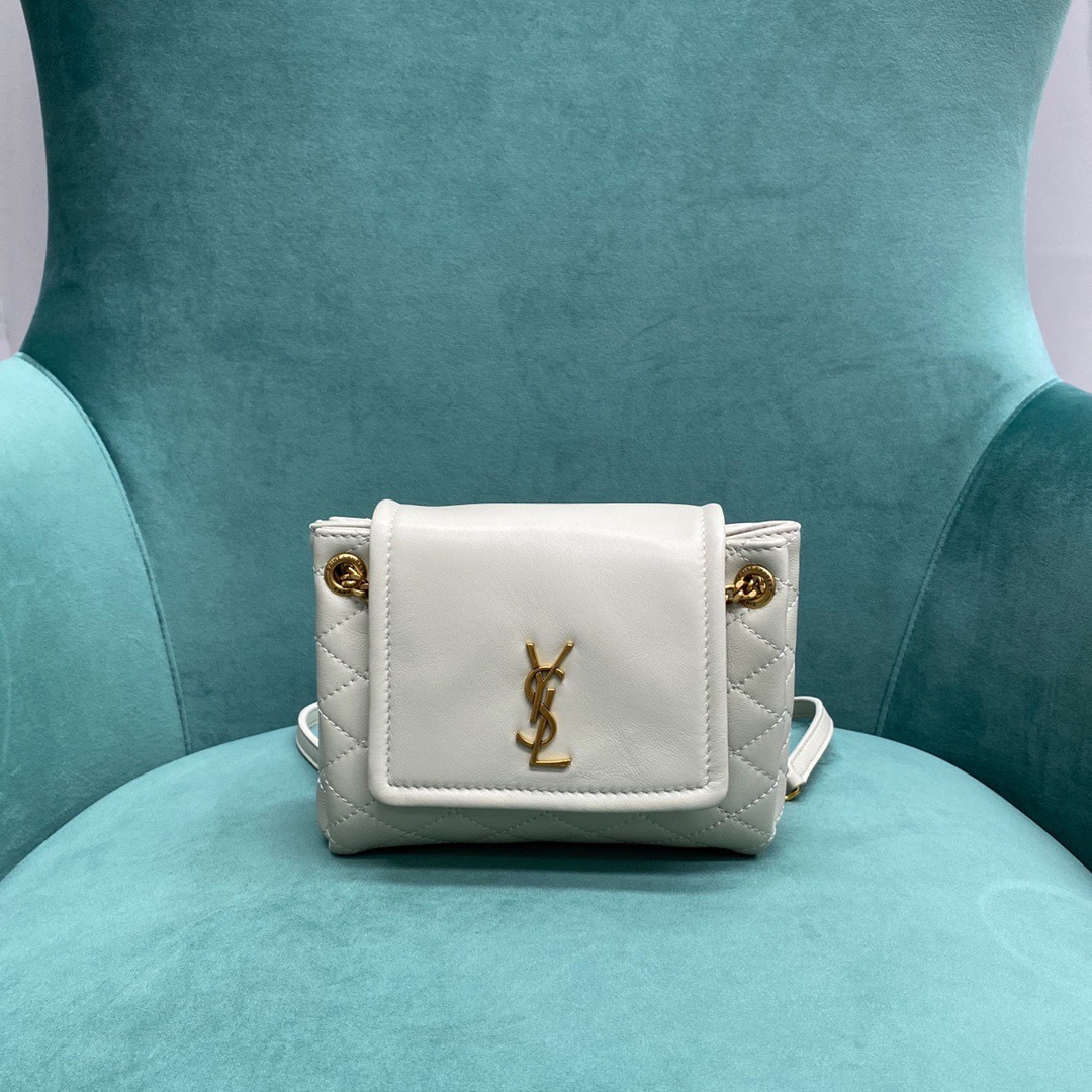 E21ED2DE-E4E2-474E-876A-9E56807643C2