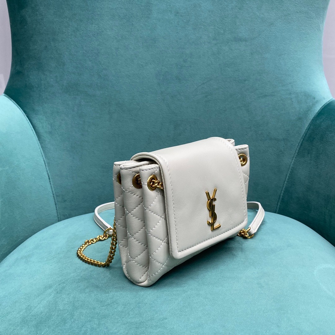 7D066A23-4649-4742-8E6E-CDEE8C455B44