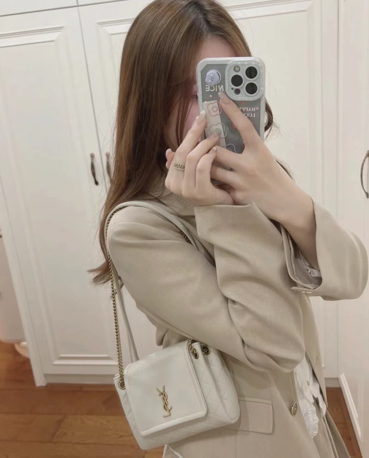 1970B140-3400-400F-9457-417B8DC7FE94