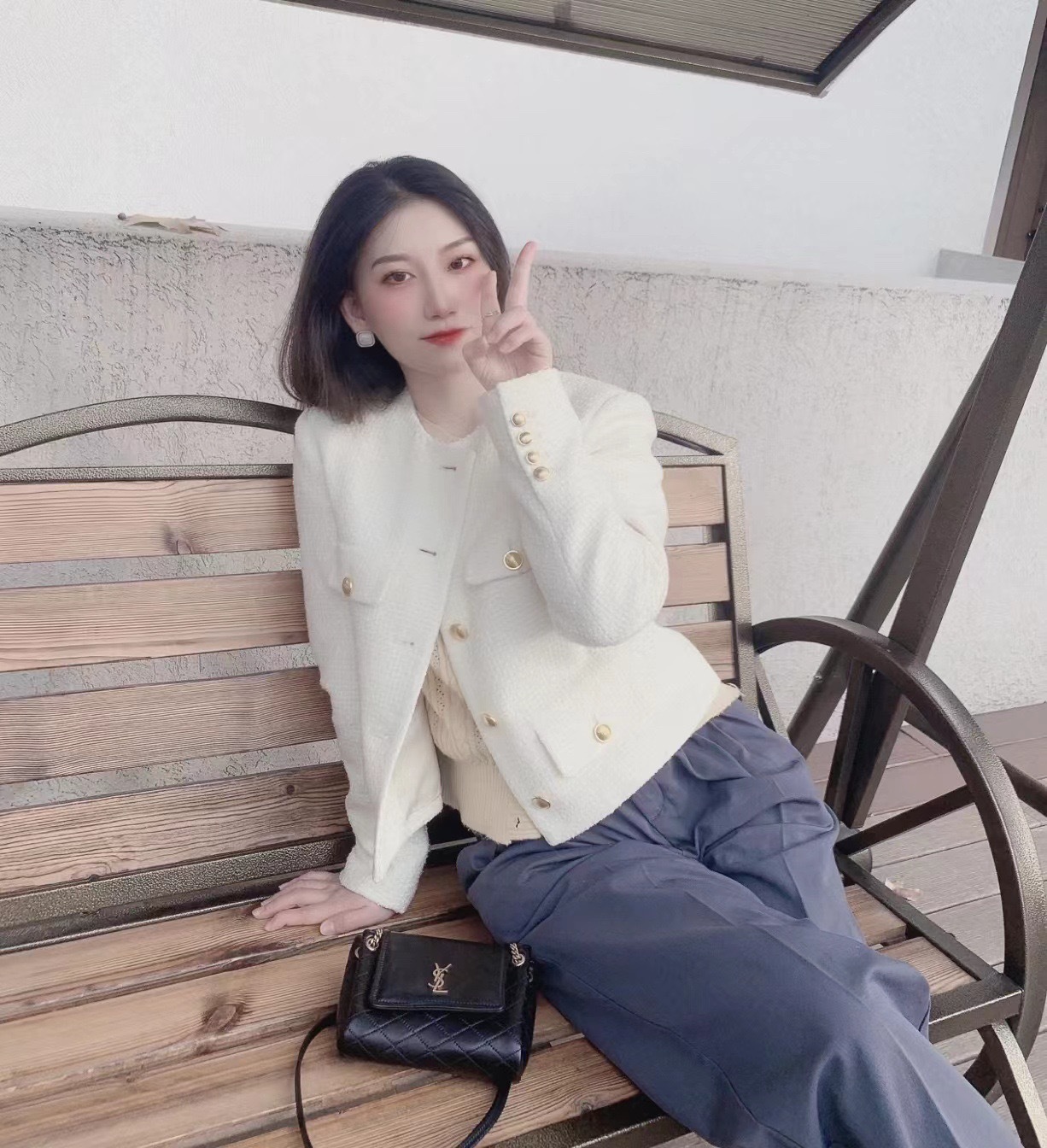 F5FED192-3AEA-4BAE-A4EB-58AD0C421F59