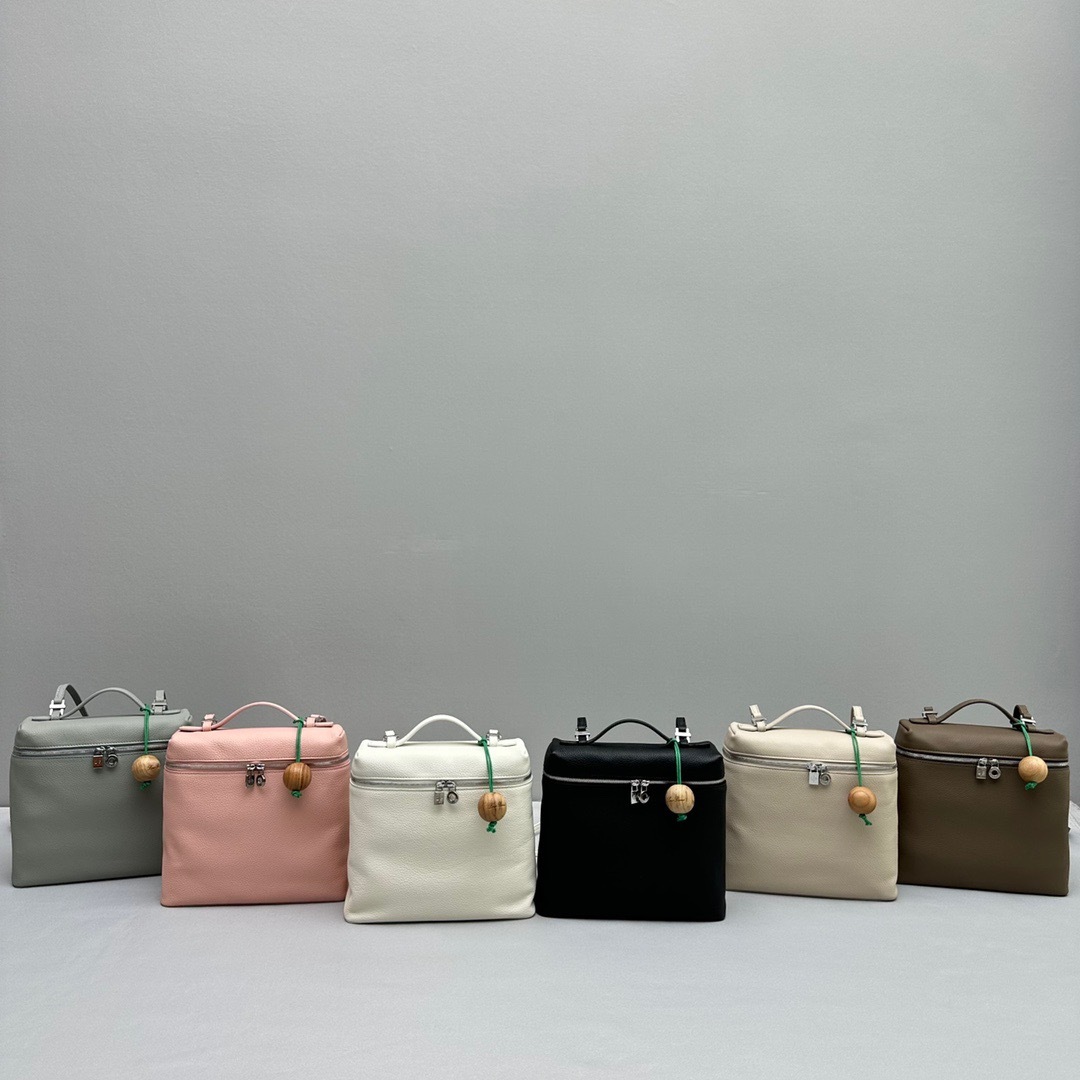 71F570C6-7769-4FC3-99B8-AA36AD772E47