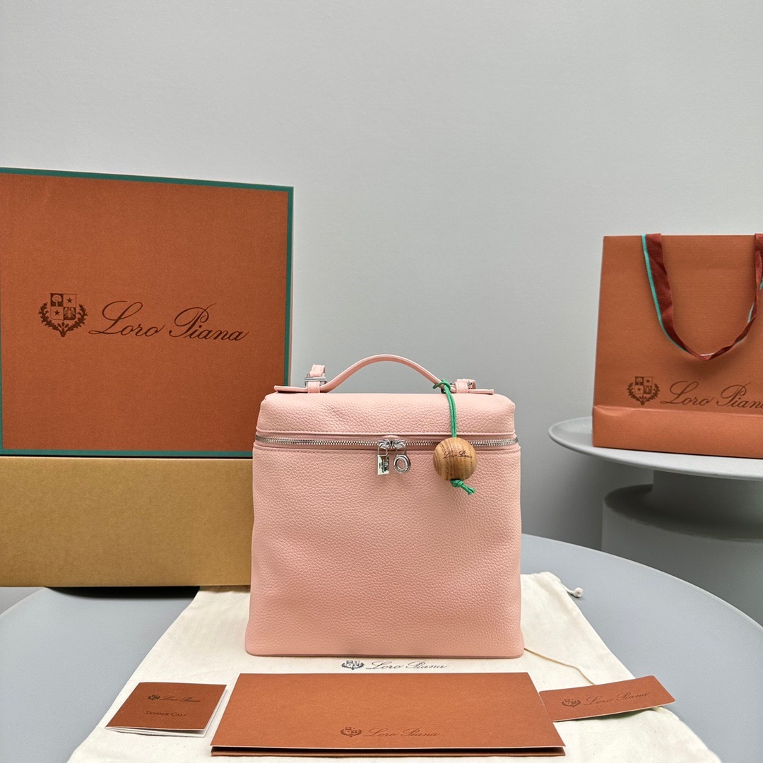 AC06412F-7F4F-4695-BCBC-E865C3A517E2