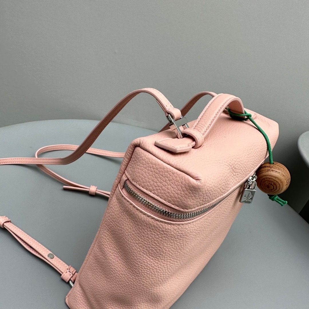 BF018616-27C4-4F91-8FBB-DDF0D1A02182