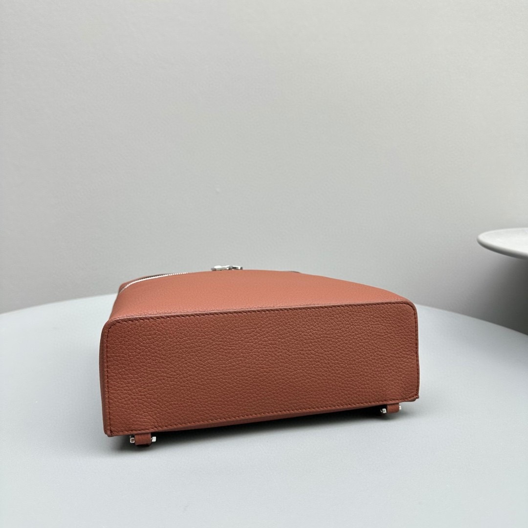 A499B334-AE7C-4294-8AC6-B5BF123AAEA9