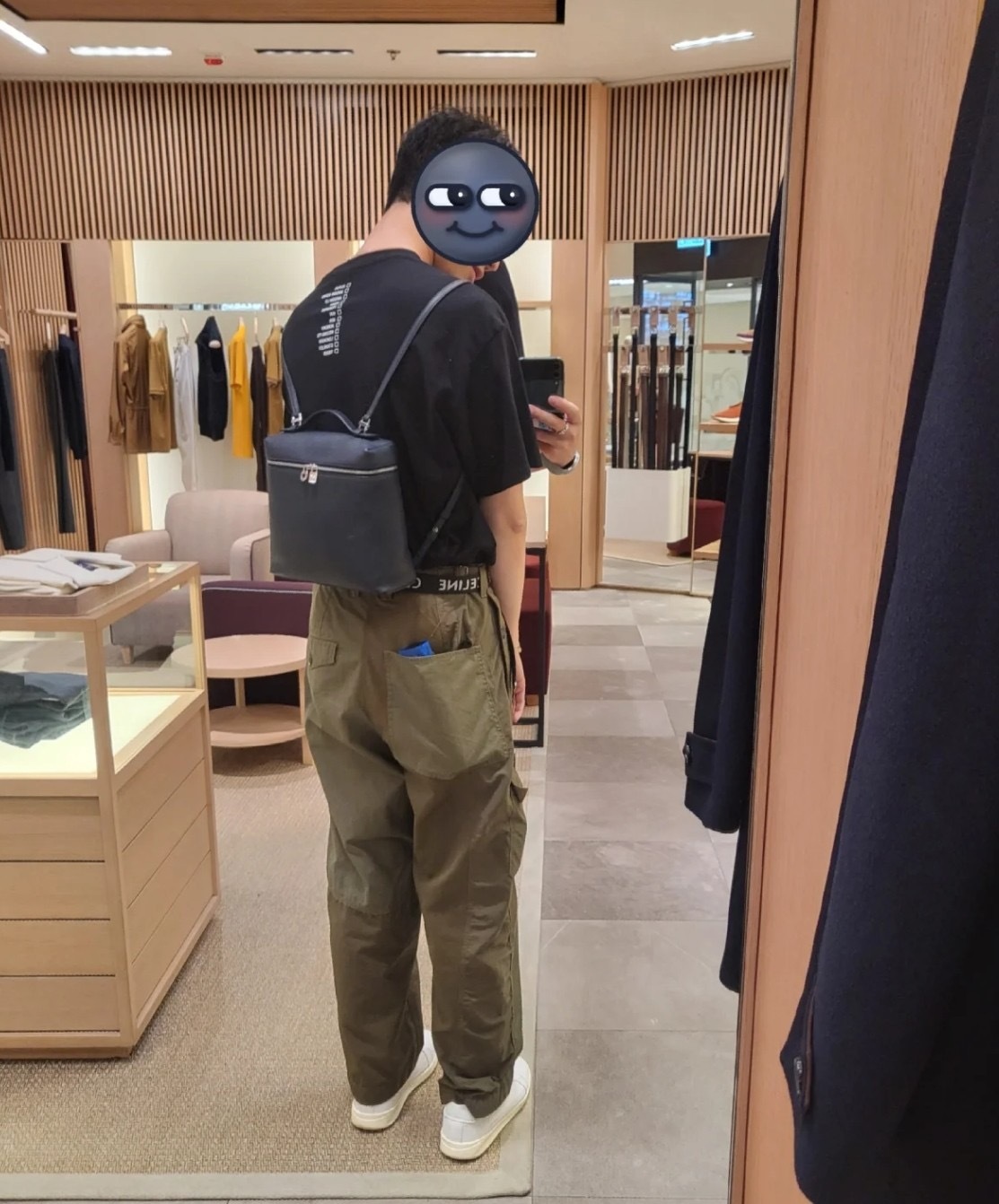 B835B432-C776-48C1-BEC4-B1AF0F4CA076