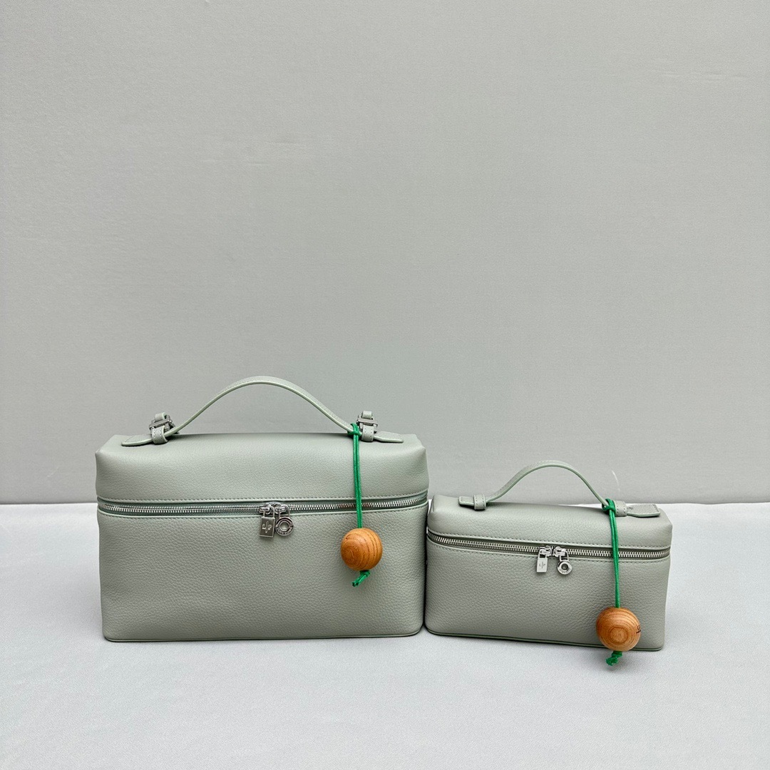 1DF4C666-170C-45D7-A23F-0DB05E840312