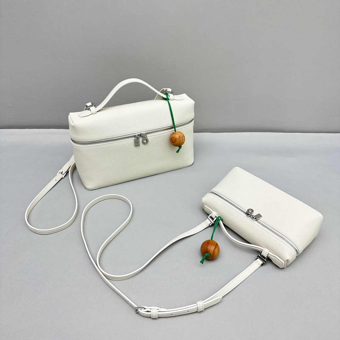 9FBD270C-DD6F-4045-9A75-F42B4102CA58