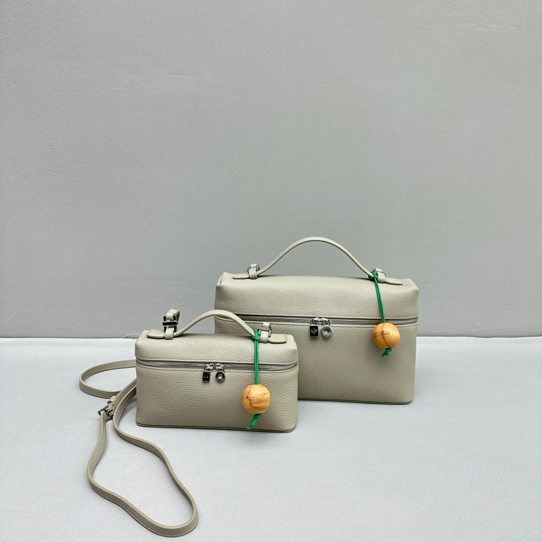 756B4D79-CD5F-4AA5-B889-A14E475F85CF