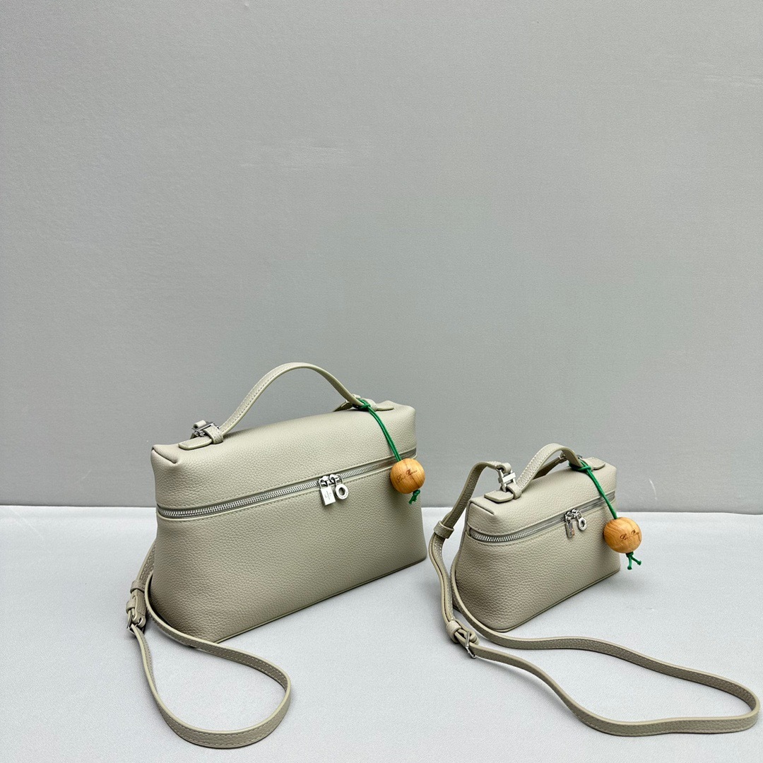 8BB4F8AF-A214-48B9-86A8-D74F4AB31F0B