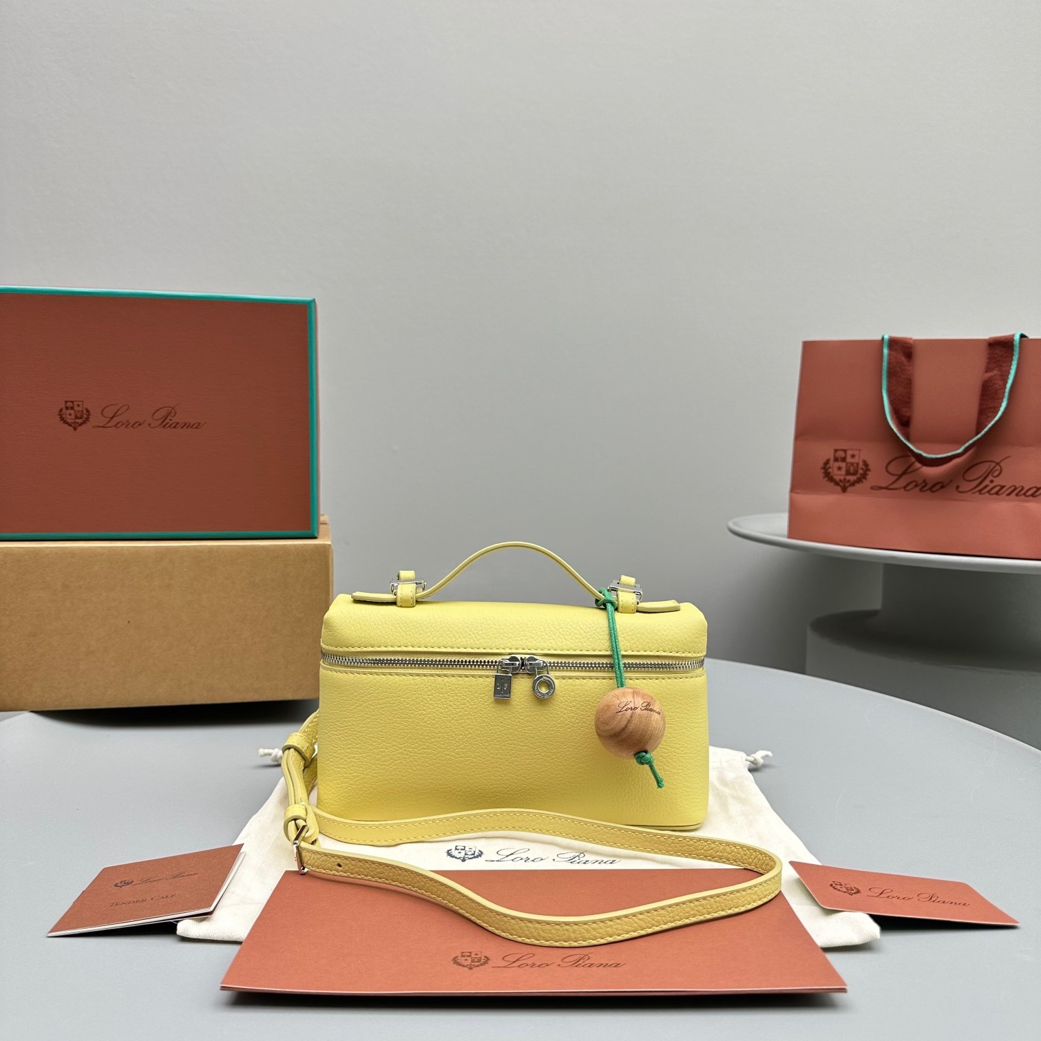 E4C58C16-D351-454D-8E68-20805F26E8BB