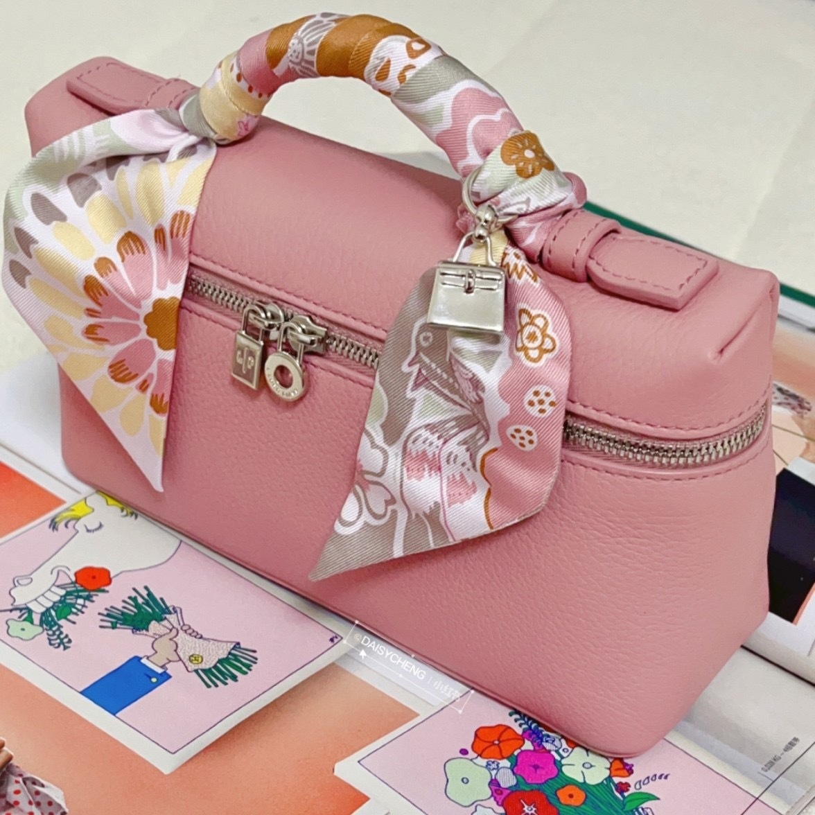 AF617505-5304-45DA-95F0-65BAD19675B9