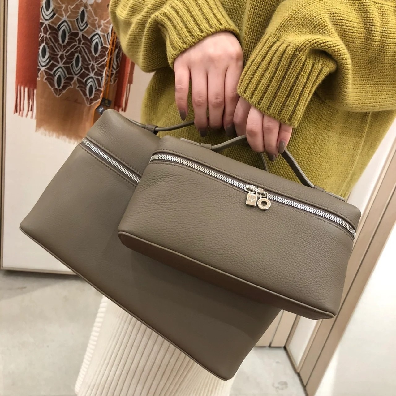 3D63094B-6B9C-4059-B2CB-3B5BA211DFBC