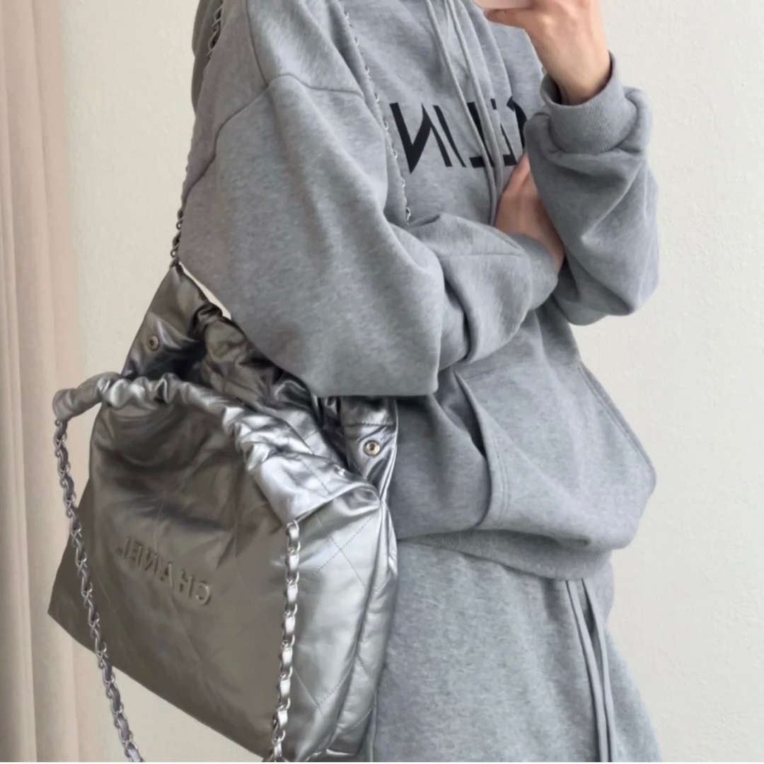 6B4C3938-EB9D-4768-A435-0DABEABA51D9