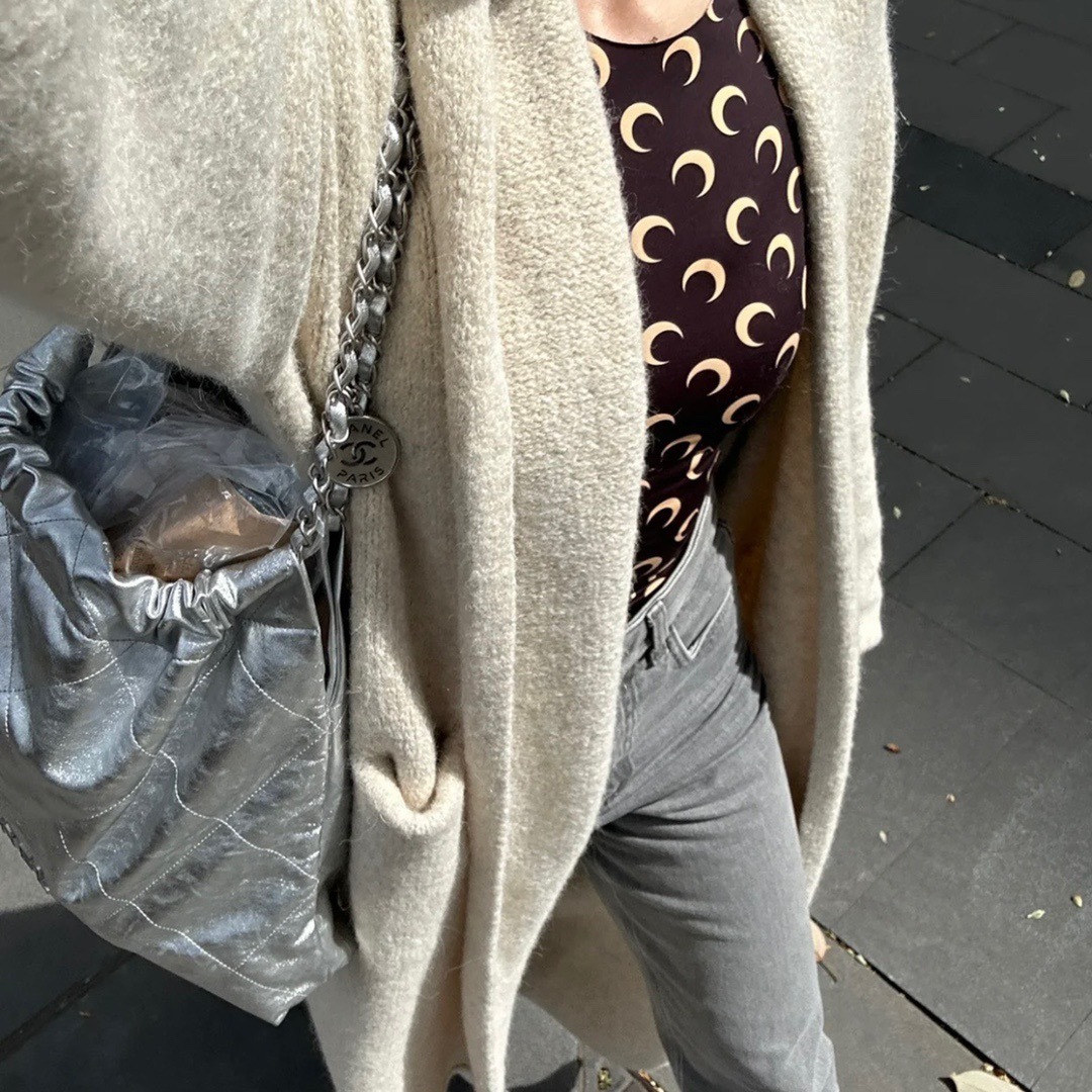 795A01D9-A9DD-4E27-A9D6-D84543B8098B