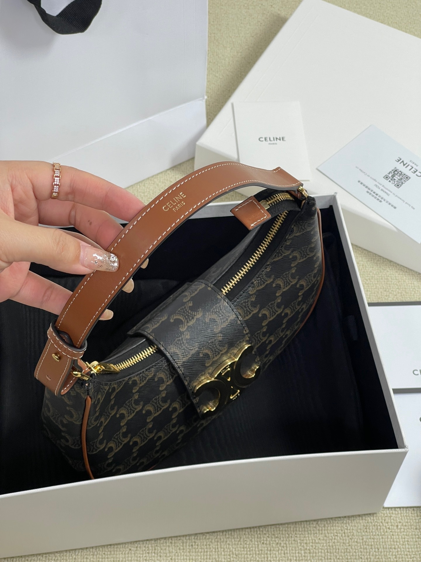 29423780-4459-4610-9901-01E467DA795B