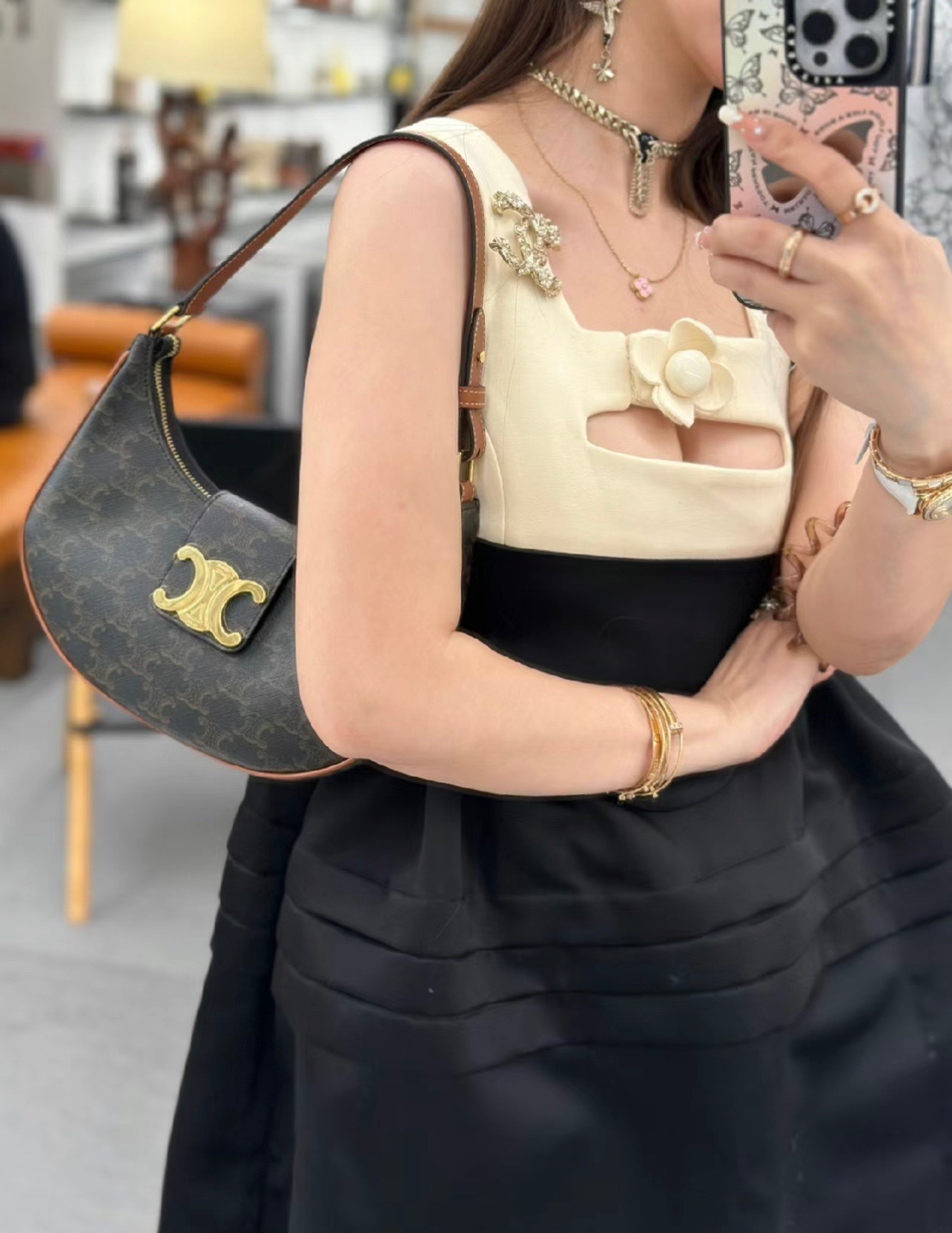 02EC2BAB-0373-420B-A19C-4FF6022D658F