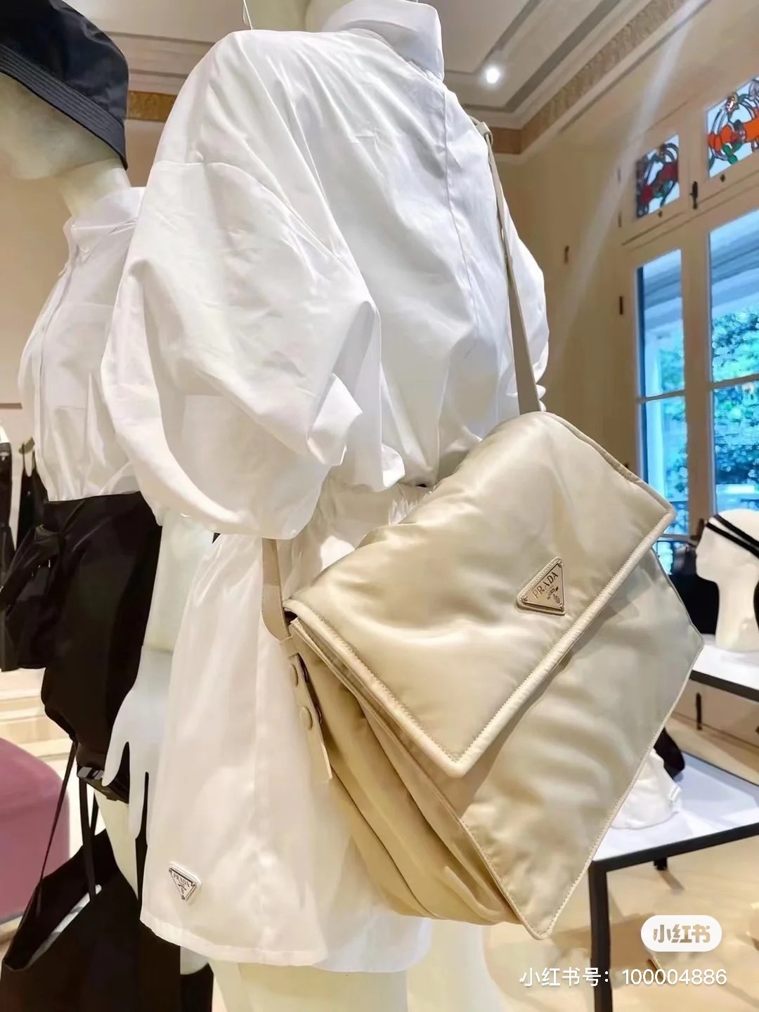 D4C2DF4D-DD55-44E4-AD94-6ADB2FA966D1