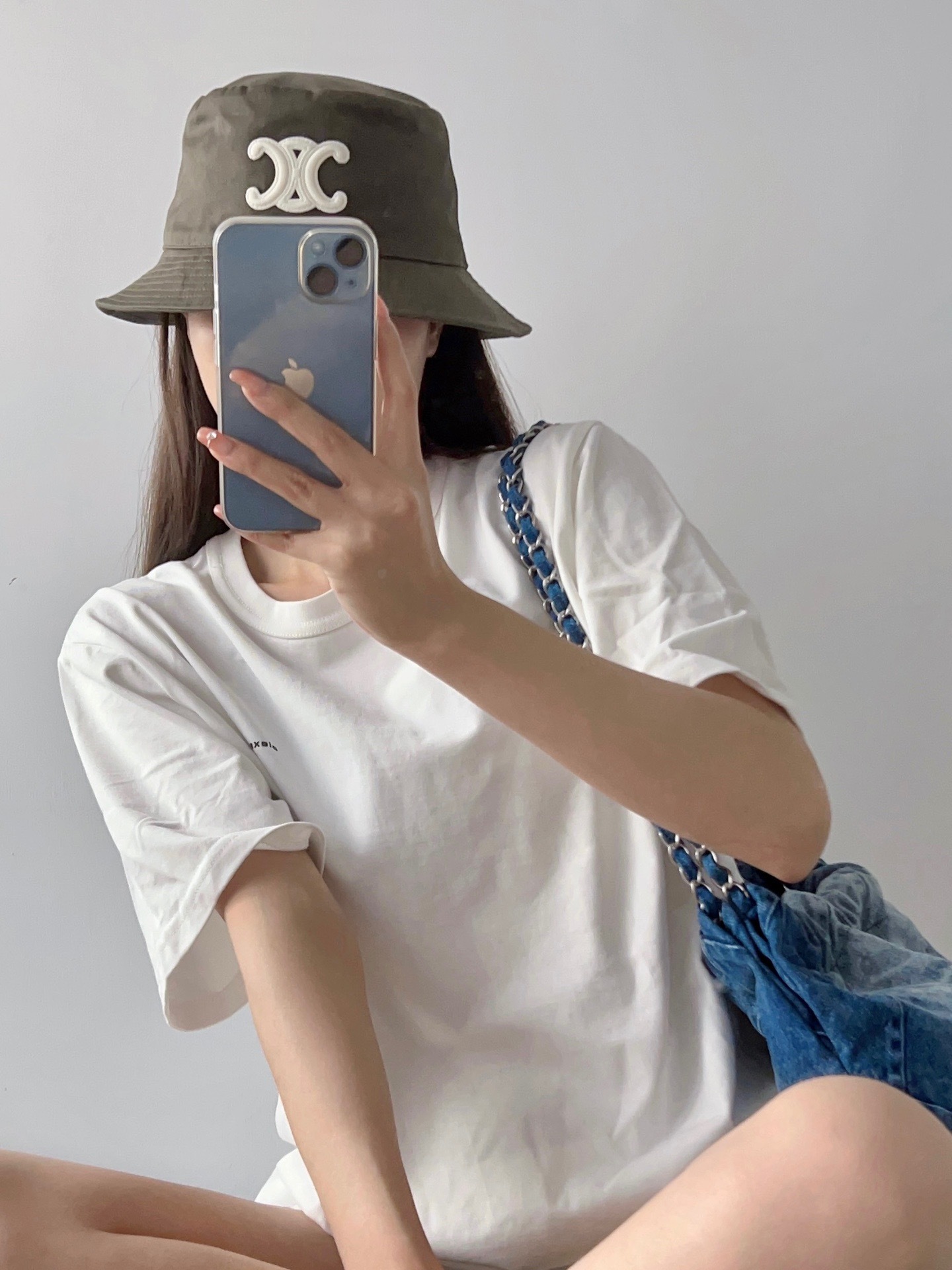 ED7BA885-4845-4477-8152-004227639C67