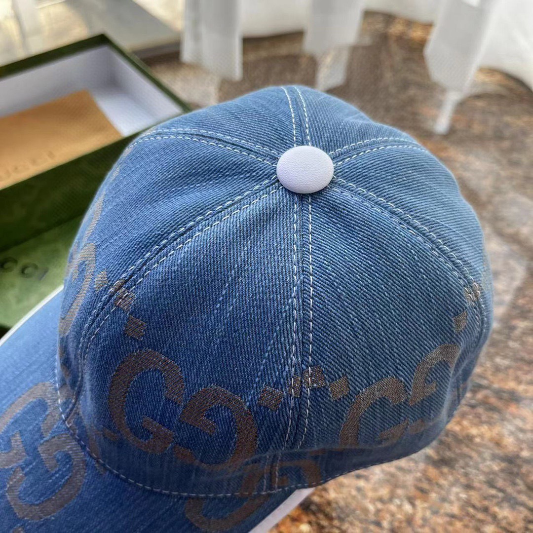 92071638-18AB-4DF0-9620-CC64EE352379