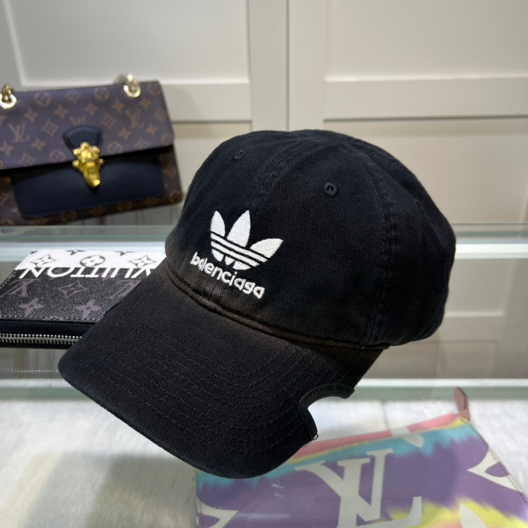 E8FC78FD-DC59-4996-9EB4-422705D54BA1