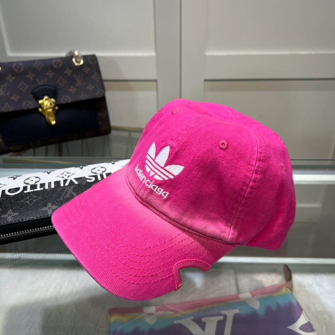 8FDA9C55-4CFB-4693-8791-20B6C27B7AF1