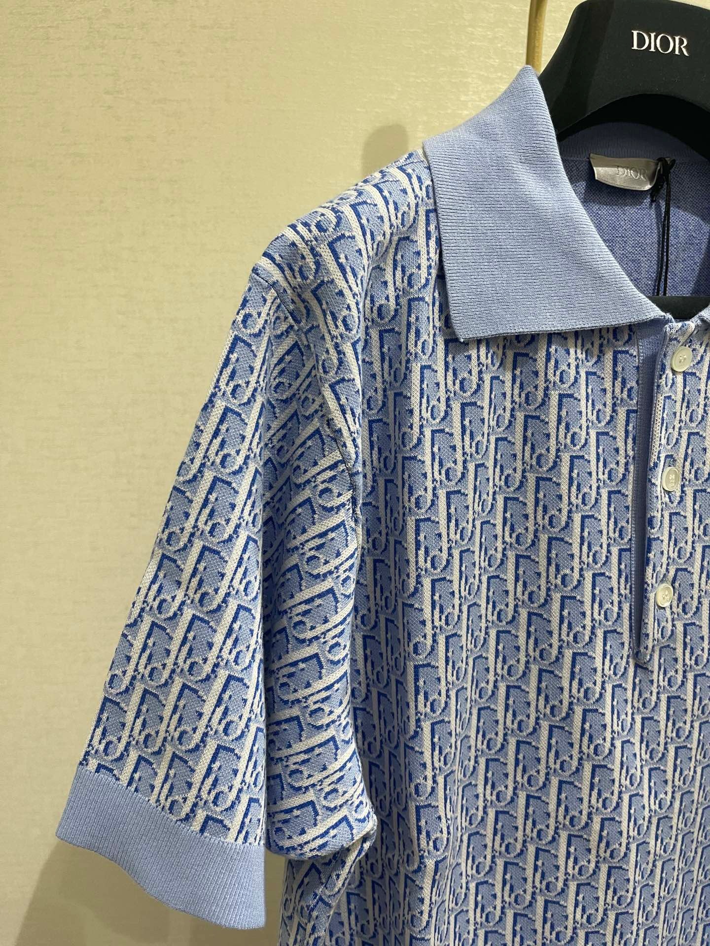 A68F5622-AF45-4890-8C94-F79657C19EE8