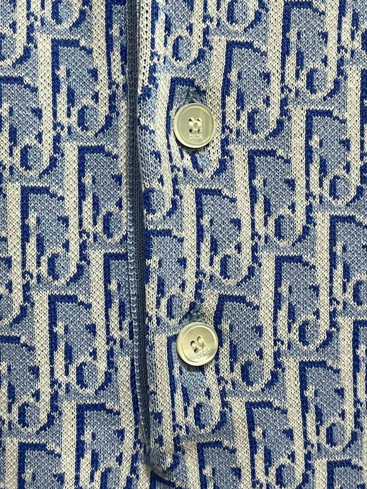 0DBF857A-A545-4DA1-A141-C62188C7B170