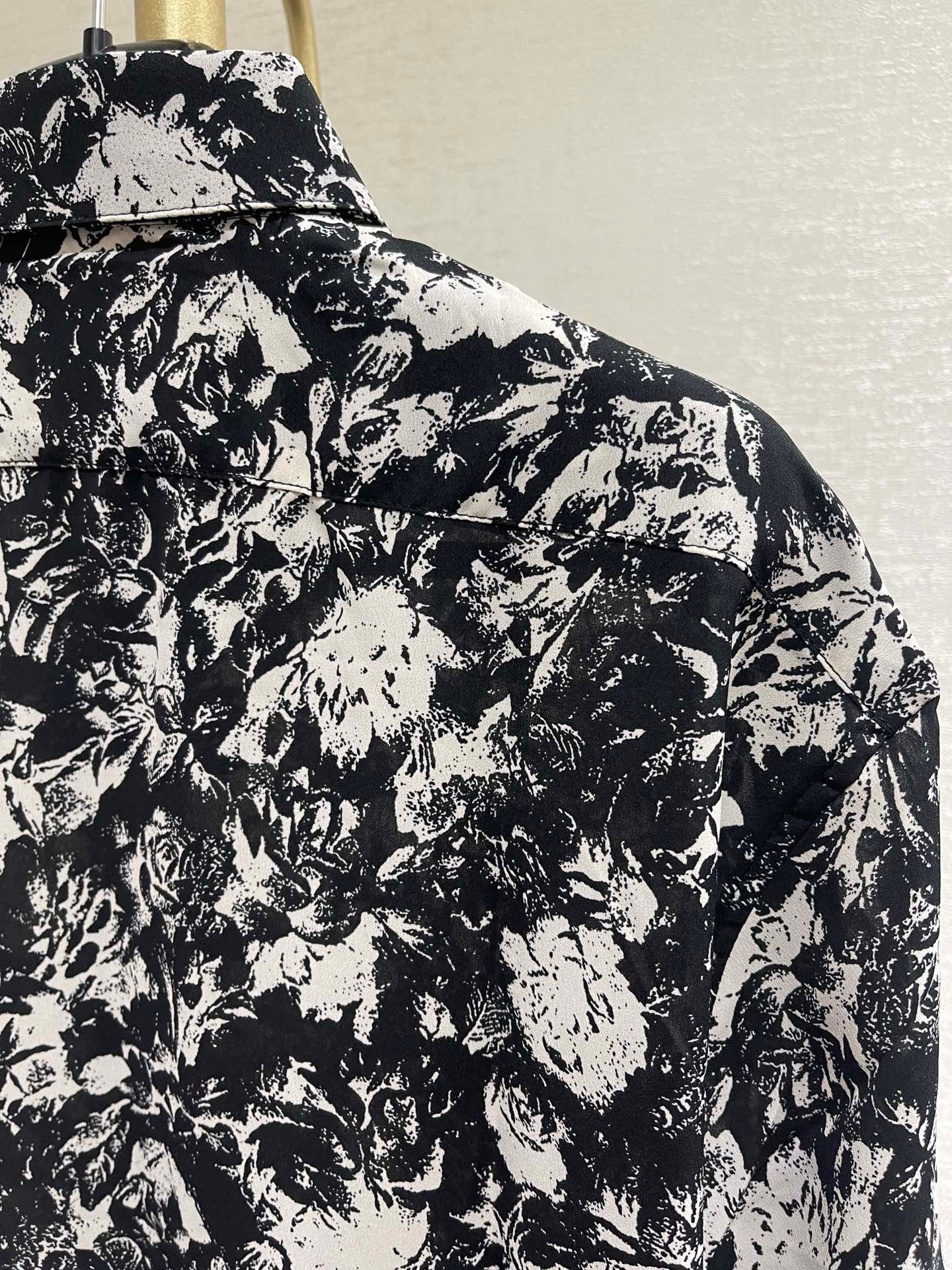 360E42D6-43FF-420E-BDD3-4B6DB716E4E4