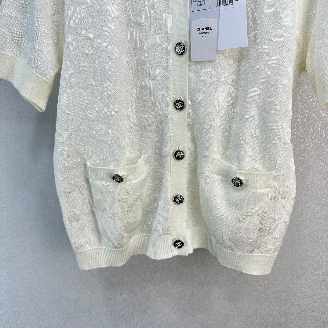 09D71FEA-FC71-4E21-8A89-D4669924A1C3