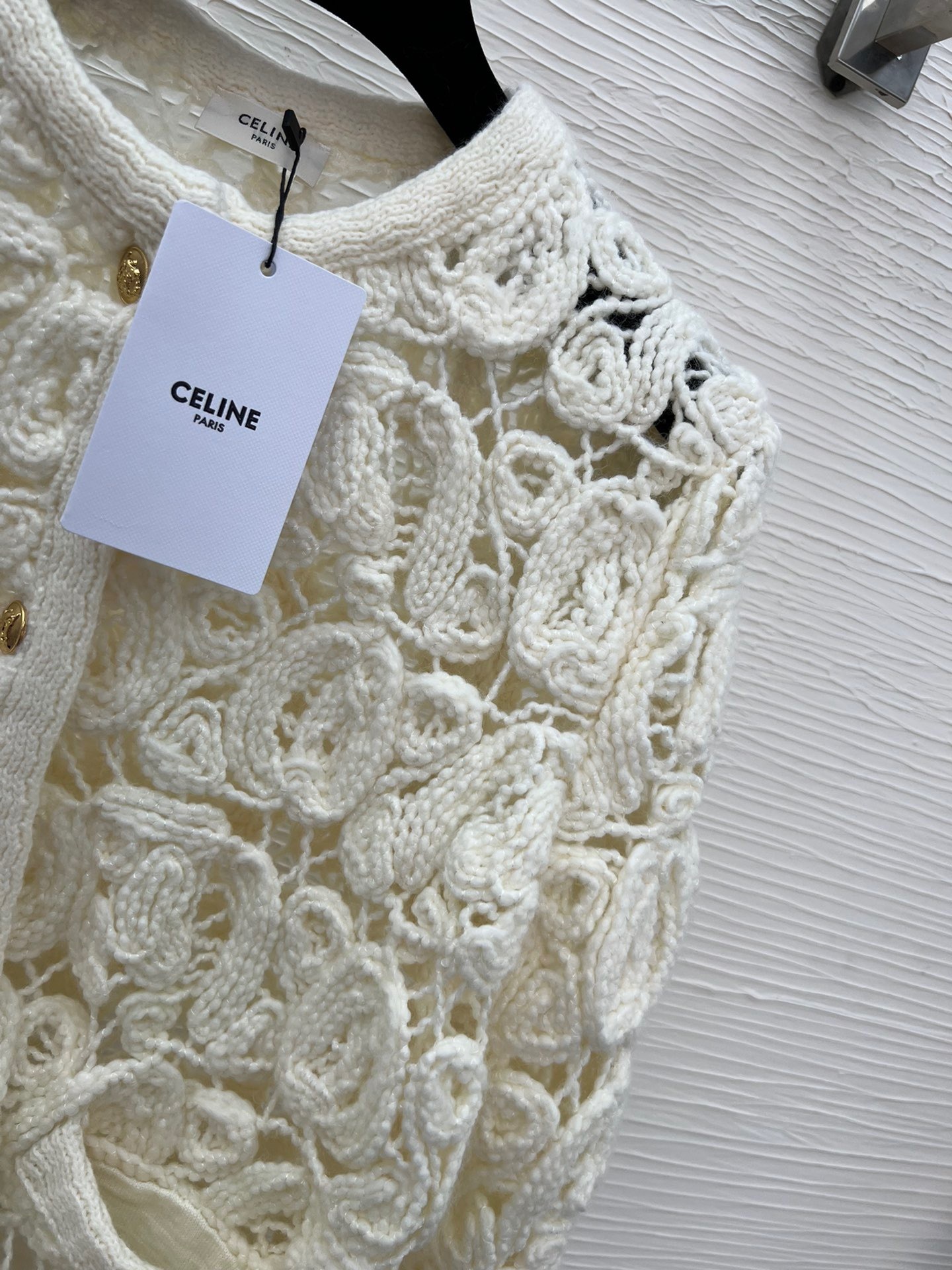 231C2E95-DB08-45F3-91A8-45AF4298F57B