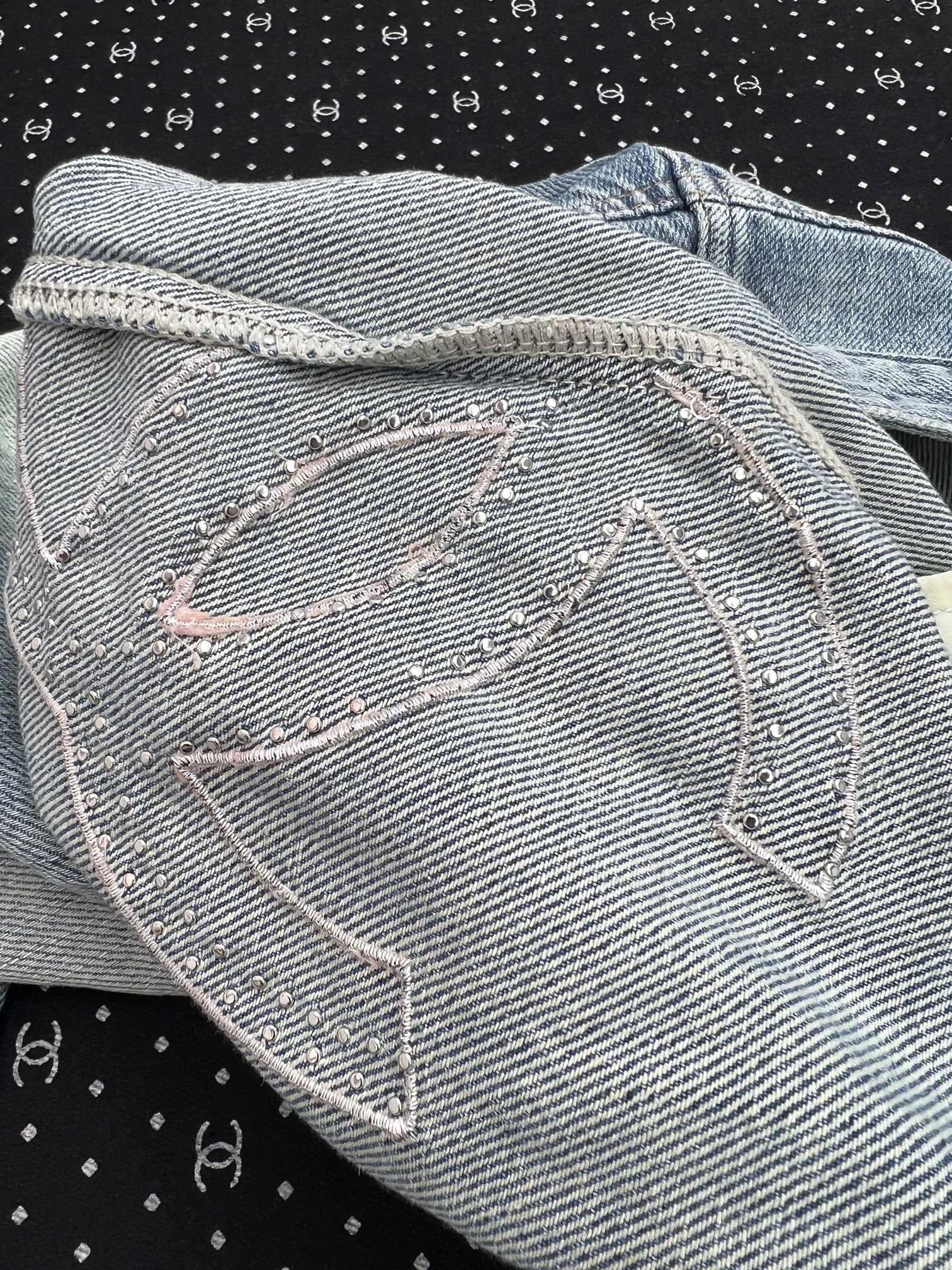 D86F7E2F-B029-45F3-BA6A-ABB2E4802F6D