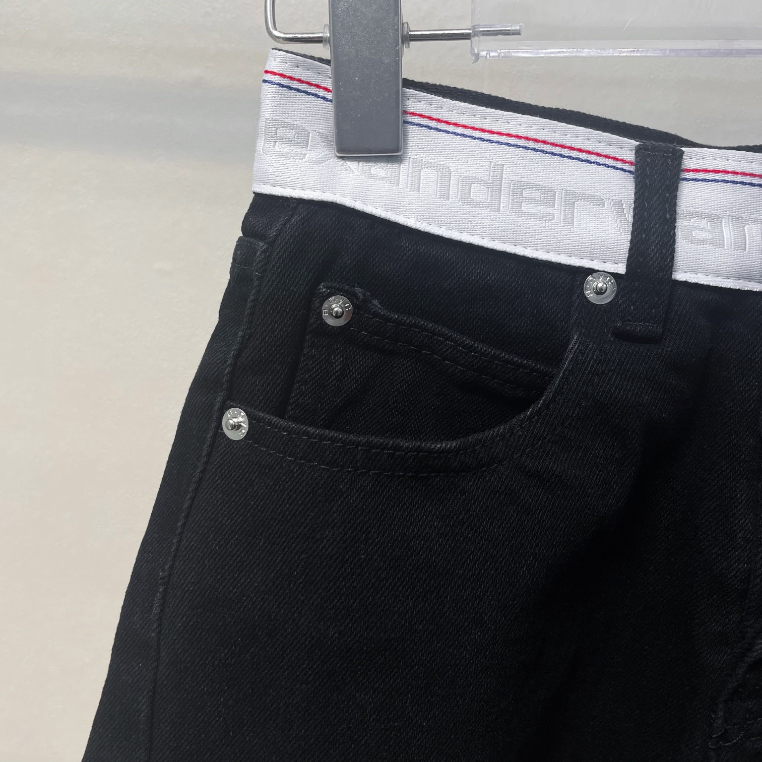 1828DC59-470D-4752-A20C-E8DD05C02B24