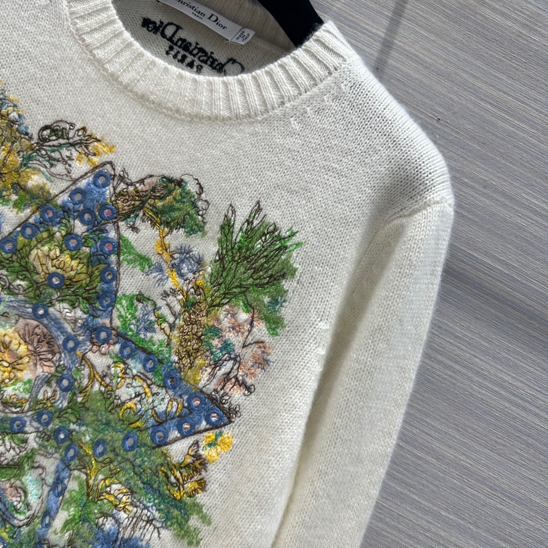 41394363-1FE1-4270-8310-531AA5F15404